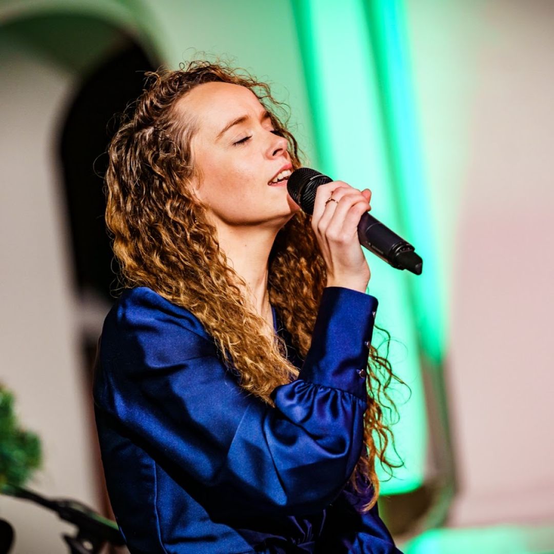 Klik om te vergroten Afbeelding bij ‘Presentatieconcert Psalmenalbum Tenira Sturm’